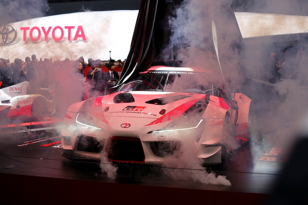 Toyota Supra ใหม่ จะมาพร้อมเครื่อง 6 สูบ พ่วงเทอร์โบชาร์จ แต่ไม่มีรุ่นเกียร์ธรรมดาจำหน่าย!