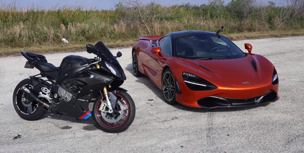 ซูเปอร์ไบค์ BMW S1000RR ท้าไฝว้ ซูเปอร์คาร์ McLaren 720S