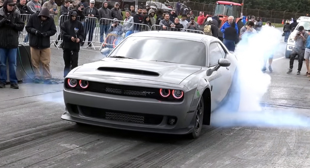 Dodge Challenger SRT Demon 1,000 แรงม้า วิ่งควอเตอร์ไมล์เพียง 9.34 วินาที