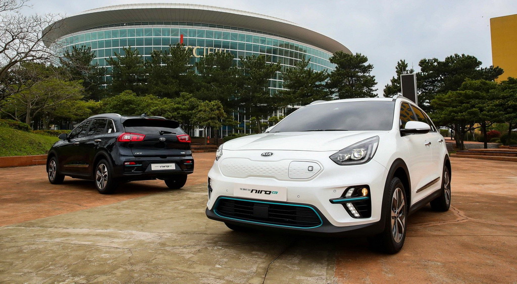 Kia Niro EV 2018 ใหม่ ขุมพลังไฟฟ้า วิ่งได้ไกลถึง 380 กม./การชาร์จครั้งเดียว