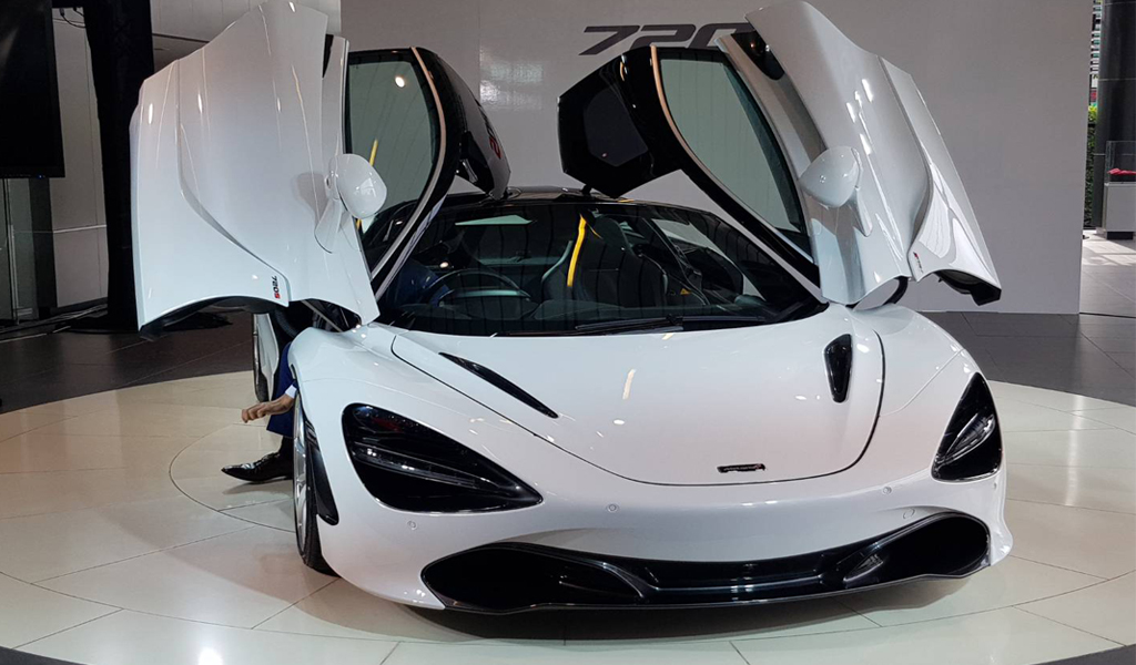 เปิดตัวแล้ว! McLaren 720S ซูเปอร์คาร์จากแดนผู้ดี คันเดียวในไทย