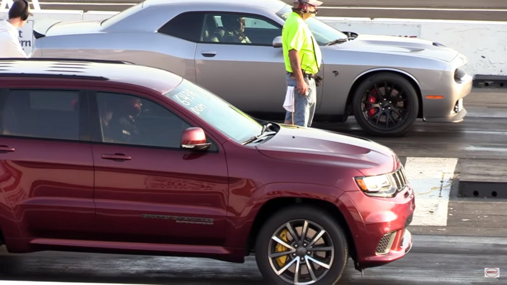 Jeep Trackhawk ปะทะ Challenger Hellcat