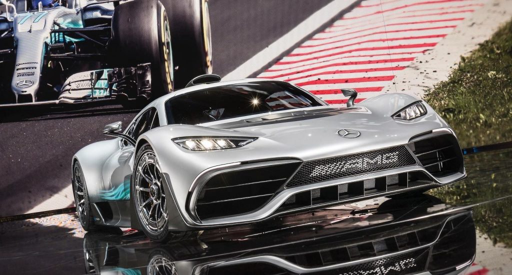 พาไปดูรถ F1 อย่าง Mercedes-AMG Project One อย่าใกล้ชิดติดขอบ ให้รับรู้ถึงพลังงาน 1,000 แรงม้า