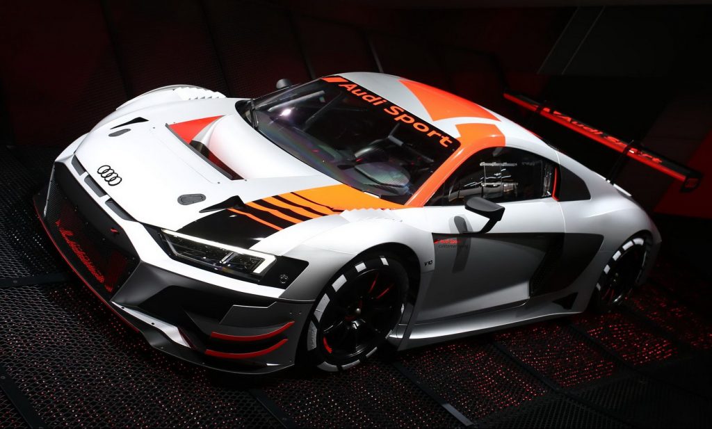 Audi R8 LMS Racer ปริศนาที่ใบ้ให้เรารู้ว่า R8 รุ่นปรับปรุงใหม่ที่กำลังจะมาถึง จะออกมาเป็นแบบไหน