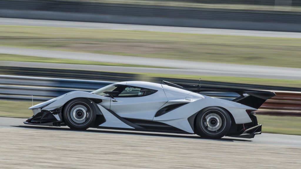 แอบส่อง Apollo ทดสอบ IE hypercar เวอร์ชั่นรถแข่งสนาม มันก็จะเฟี้ยวหน่อยๆ