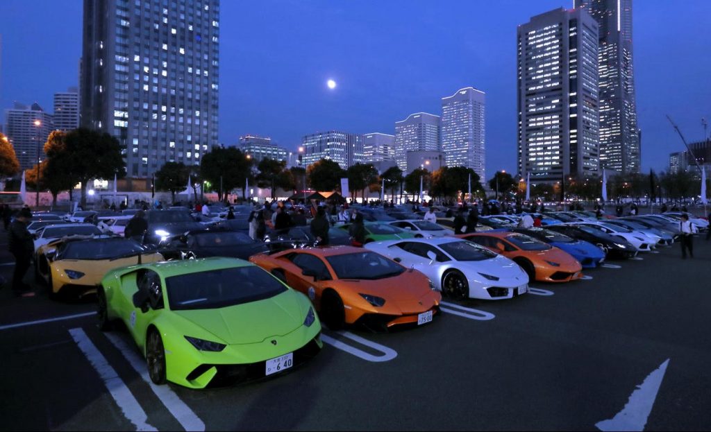 สุดจริง Lamborghini Day ในญี่ปุ่น ที่มองไปบนถนน จะมีแต่รถ Lamborghini ออกมารวมตัวกันละลานตาไปหมด