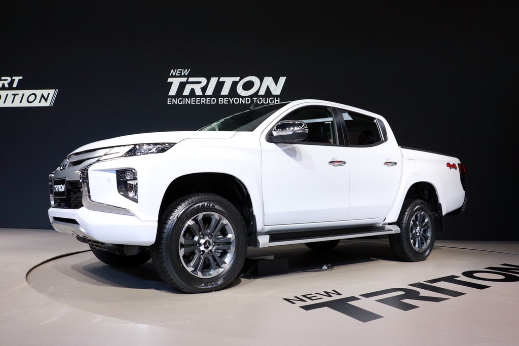 Mitsubishi Triton และ Pajero Sport Elite Edition นำขบวนค่ายมิตซูบิชิ ในงาน Motor Expo 2018