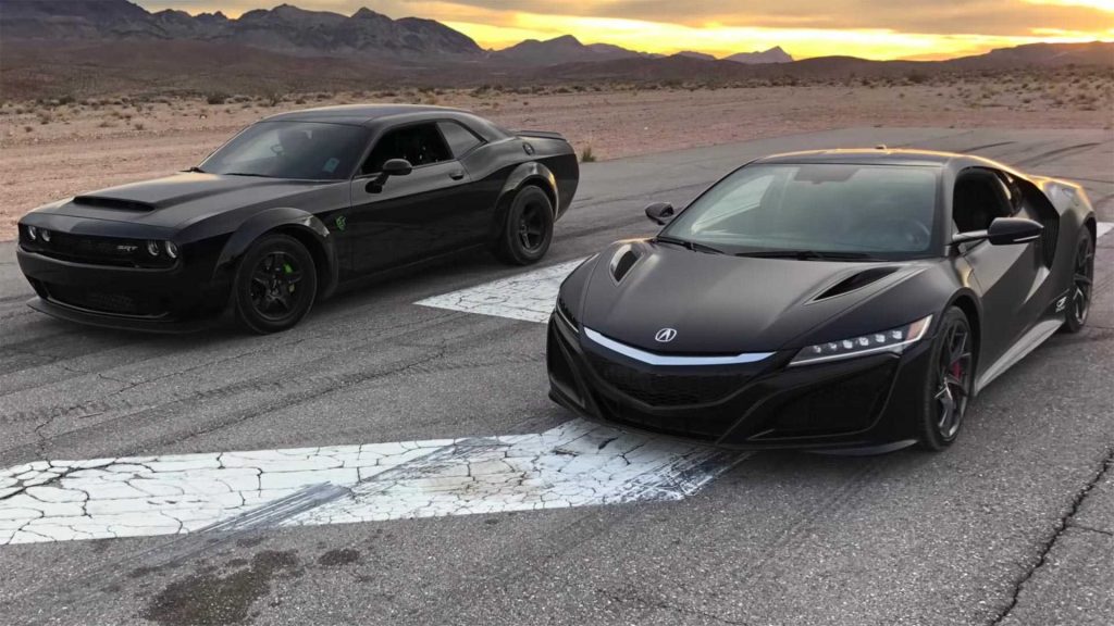 2 ตัวจี๊ดวางมวย ระหว่าง Dodge Challenger SRT Demon กับ NSX งานนี้ใครจะปล่อยหมัดเด็ดต้องชม