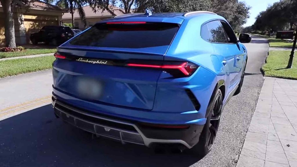 คลิปทดสอบที่บ่งบอกว่า ถึงแม้  Lamborghini Urus จะเป็นเอสยูวีขนาดใหญ่ แต่ก็ยังวิ่ง 0-100 ได้ภายใน 2.93 วิ
