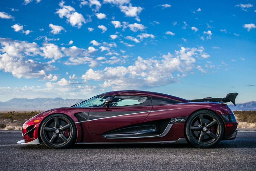 สุดยอดผู้ผลิตไฮเปอร์คาร์ Koenigsegg ประกาศร่วมทุน SAAB เพื่อสร้างรถพลังไฟฟ้า