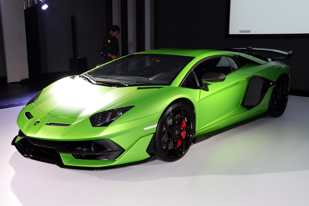 Lamborghini เปิดตัวศูนย์บริการครบวงจรใหญ่ในไทย แถมสัมผัส Aventador SVJ รถโปรดักชั่น 770 แรงม้า