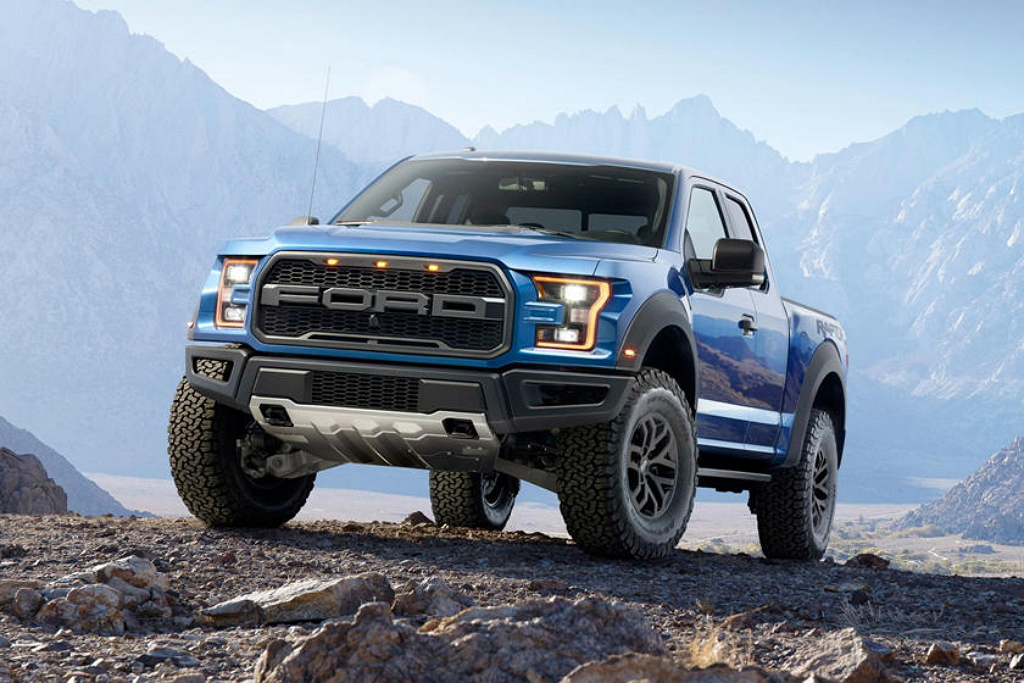 เครื่องยนต์ V8 ขนาด 7.3 ลิตร ของฟอร์ด สามารถใส่ลงบน Mustang และ Raptor ได้ แต่ติดอยู่ที่ว่า…