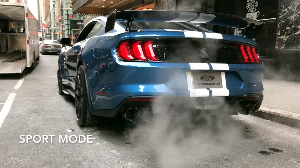เปลี่ยนจากแมวเป็นสิงโต! Ford Mustang Shelby GT500 กับโหมดท่อไอเสียสุดเจ๋ง!!