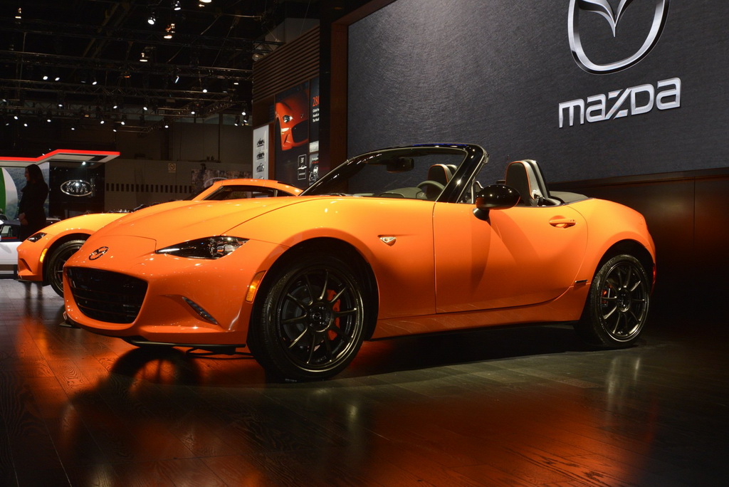 Mazda MX-5 ใหม่! ฉลองครบรอบ 30 ปี Flaunts Exclusive มาพร้อมสีส้มพิเศษสุดจี๊ด!!