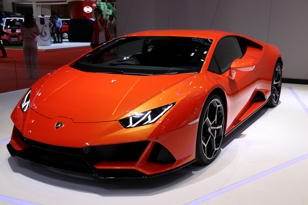 อวดโฉม “Lamborghini Huracán EVO” ซูเปอร์สปอร์ตคาร์ระดับโลกในงาน Motor Show 2019