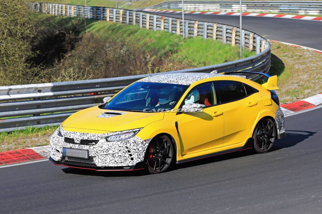 รถต้นแบบ Civic Type R เวอร์ชั่นปรับโฉมใหม่ ออกมาวิ่งทดสอบ คาดว่ากำลังหาวิธีลดน้ำหนักตัวรถ