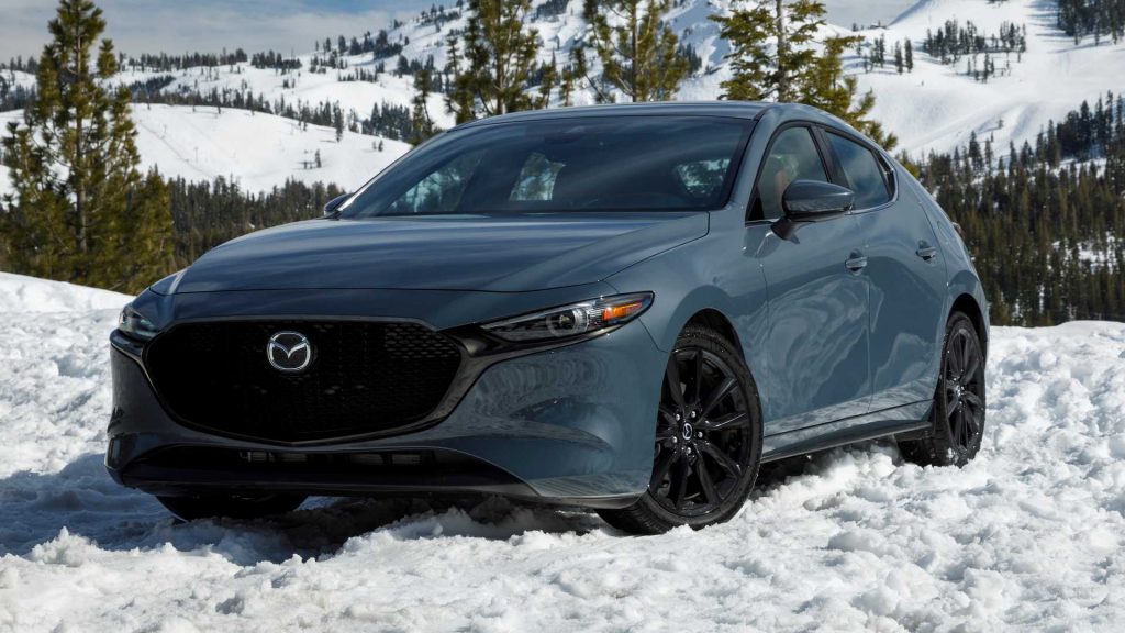 Skyactiv-X บนมาสด้า 3 เฟิร์มแล้ว กำลัง 178 แรงม้า