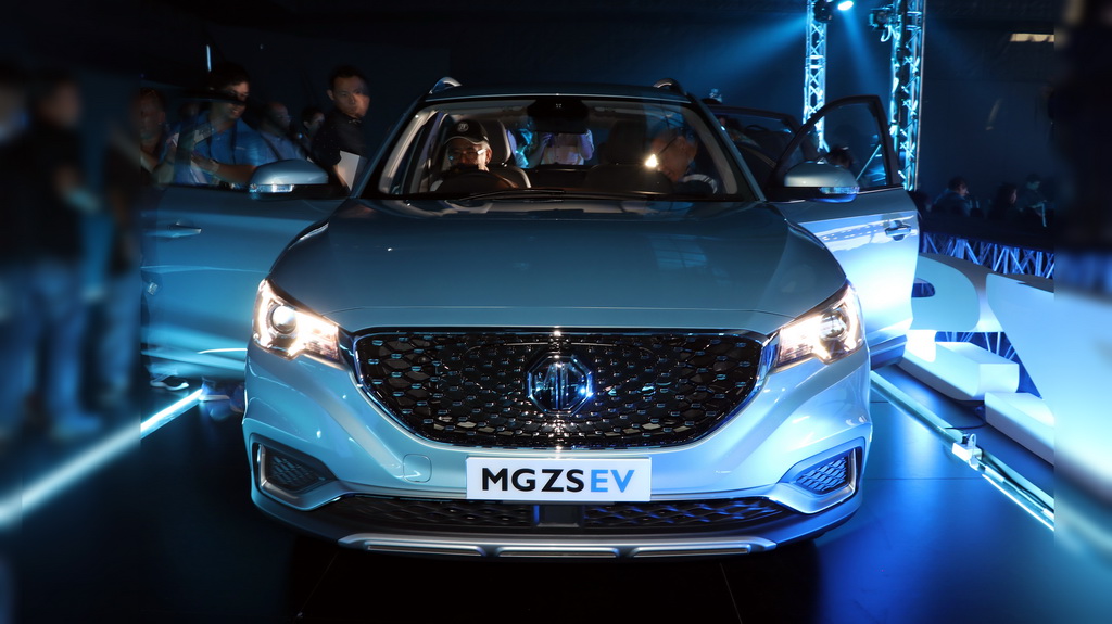 “New MG ZS EV” เอสยูวีพลังงานไฟฟ้าเพียวๆ รุ่นแรกของ MG เปิดตัวแล้วด้วยราคา 1.19 ล้านบาท
