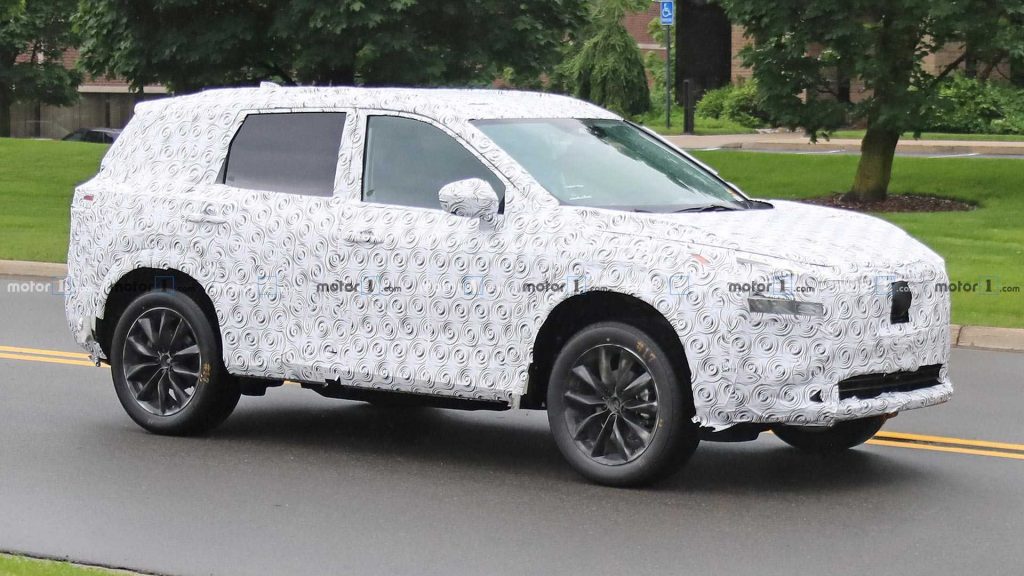 All-New Nissan x-trail ที่แท้จริง ปรากฏตัว พร้อมลายพรางรอบคัน