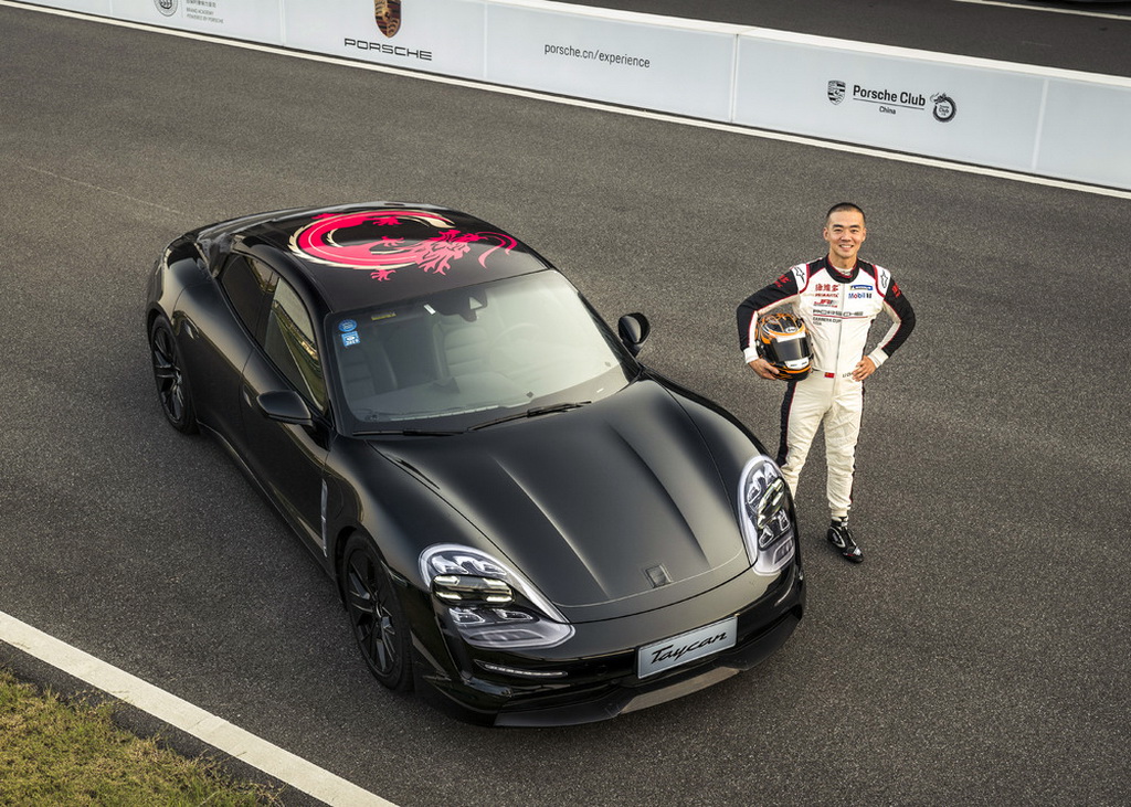ปอร์เช่ ไทคานน์ (Porsche Taycan) ปรากฏโฉมที่เซี่ยงไฮ้ ประเทศจีน