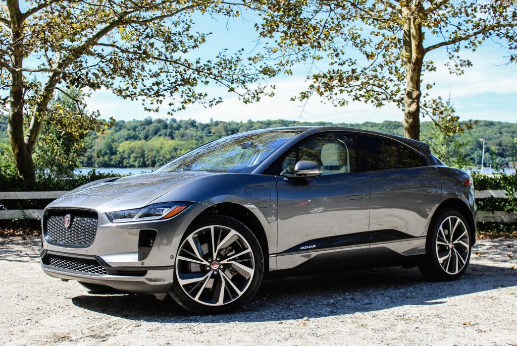 Jaguar รุกหนักเสนอเงินคืนเหยียบแสน เฉพาะลูกค้าที่เปลี่ยนจาก Tesla มาใช้ I-Pace