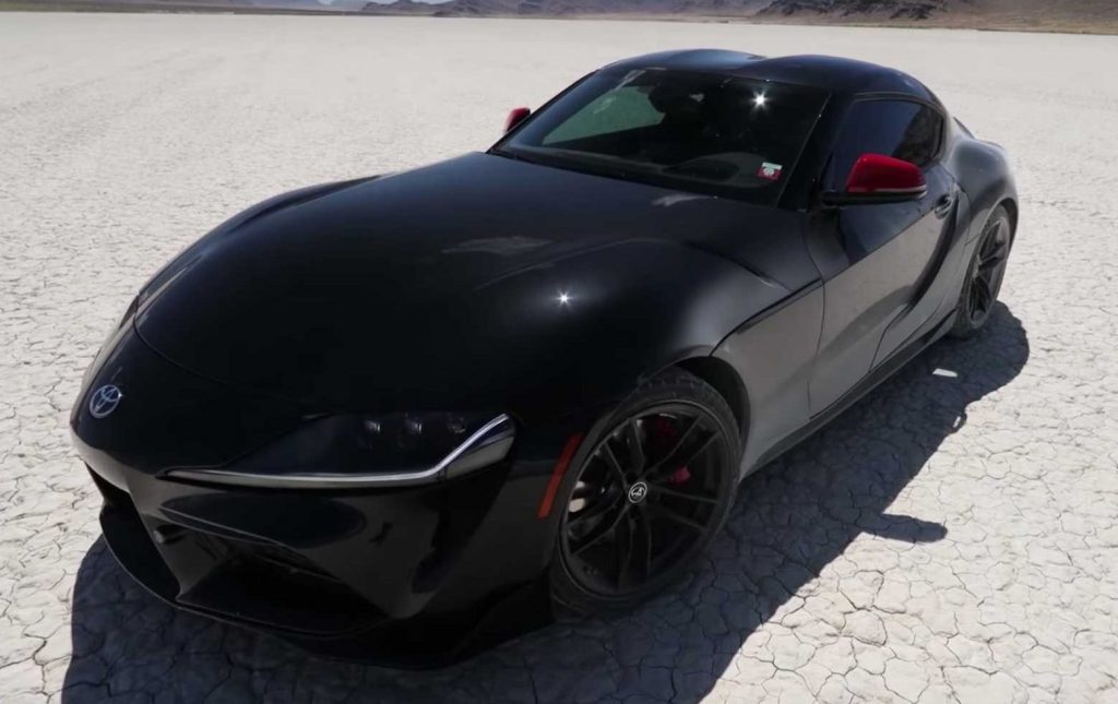ท้าทายอำนาจ Toyota Supra ด้วยการจับไปวัดท็อปสปีด บนพื้นทะเลสาบที่แห้งขอด