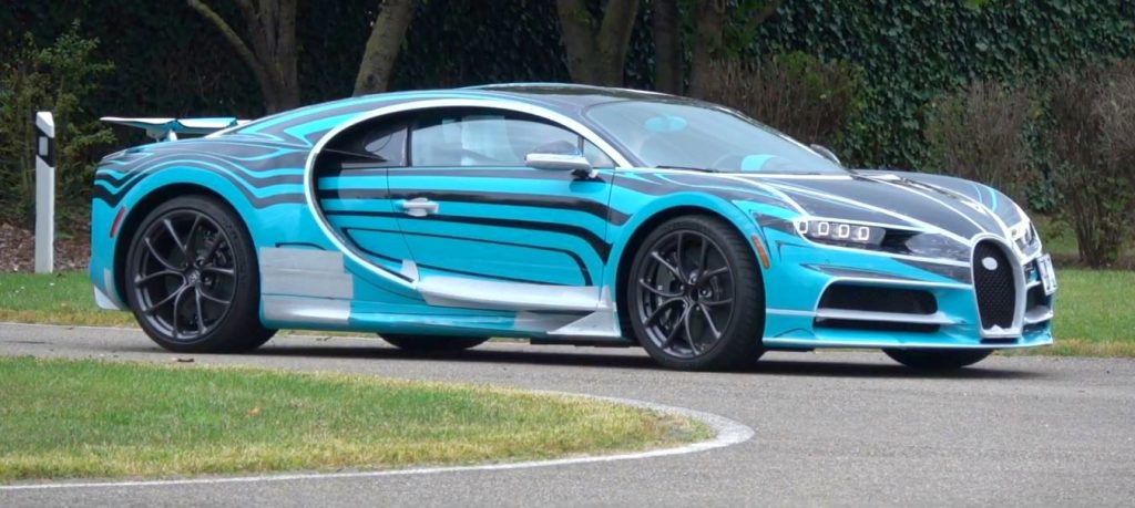 มีความยูนีคสูง Chiron Sport คันนี้ ที่ชื่อเล่นว่า Zebra แค่ลายบนตัวรถก็รู้แล้วว่าแตกต่าง