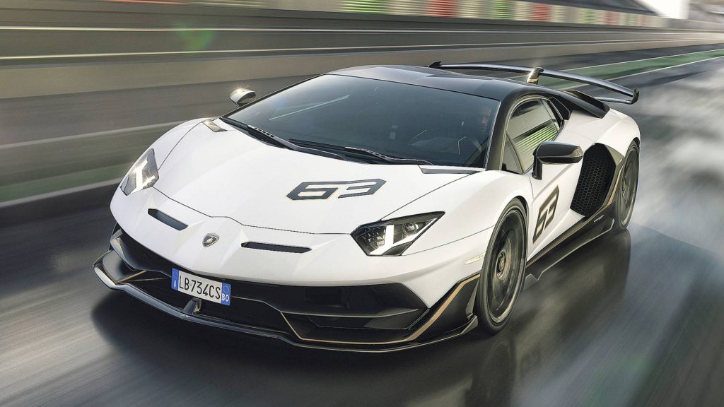 ลือหนัก Aventador SVR 800 แรงม้า โมเดลเครื่อง V12 ล่าสุดจากกระทิงดุ