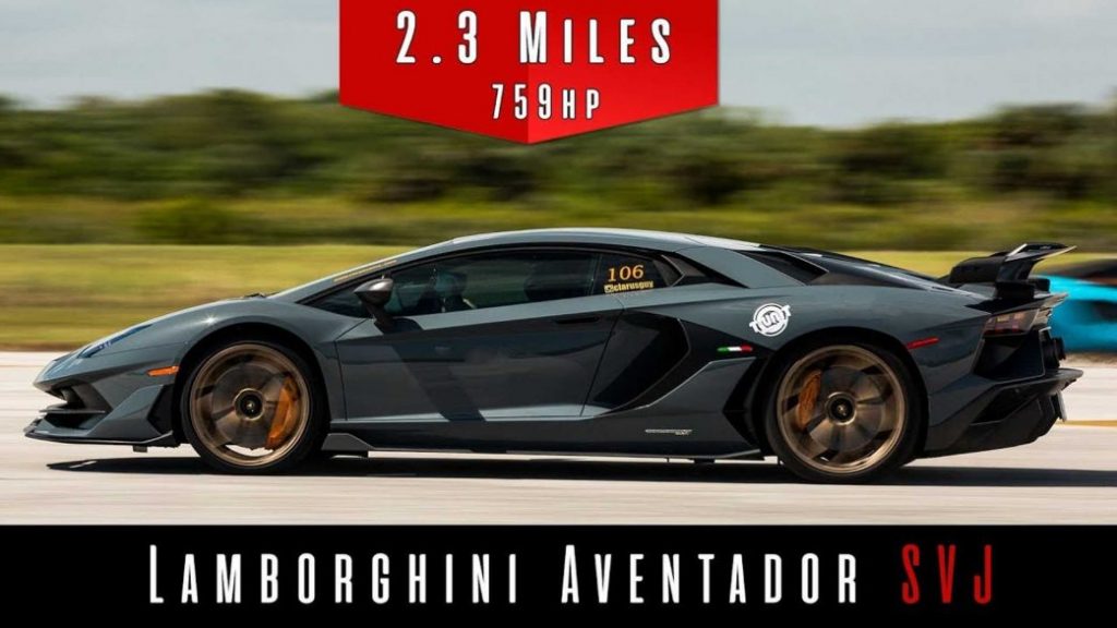 ความเร็วระดับนี้ต้อง Aventador SVJ เท่านั้น ที่กวาดรันเวย์ 2.3 ไมล์ ได้อย่างรวดเร็ว