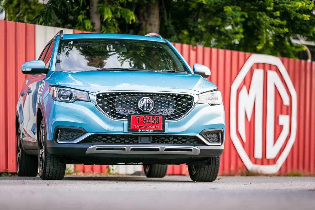 “NEW MG ZS EV” กระแสตอบรับดีเยี่ยมยอดจองทะยานต่อเนื่อง 2,200 คัน ส่งมอบแล้ว 1,000 คัน