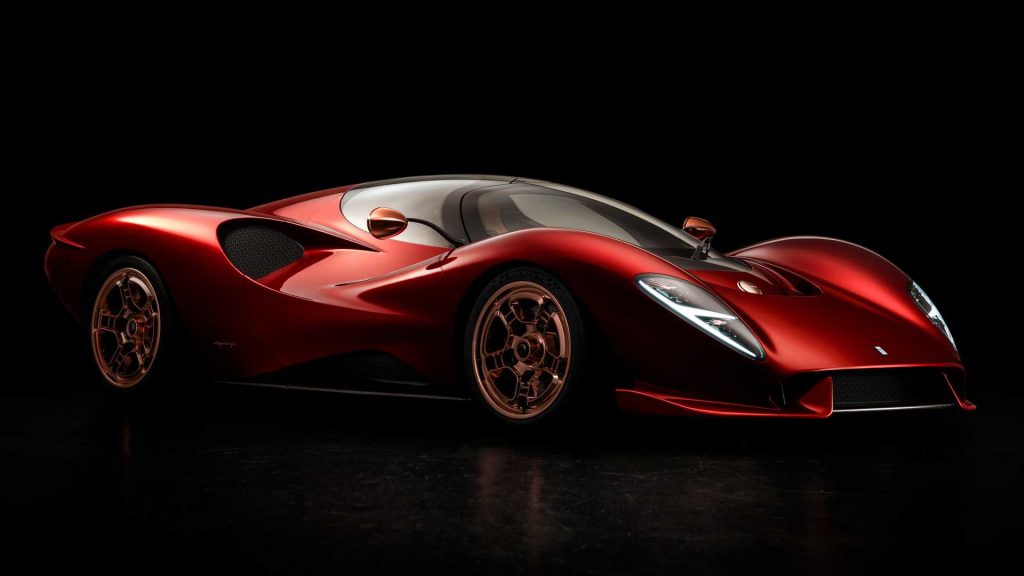 De Tomaso P72 ถึงหน้าตาจะแปลก แต่อัดแหลกด้วย กำลัง 700 แรงม้า