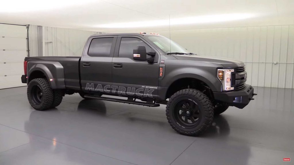 Ford F-350 สุดบ้าคลั่ง ถูกอัพเกรดพิเศษ กลายเป็นรถกระบะ 6 ล้อ สุดดุดัน