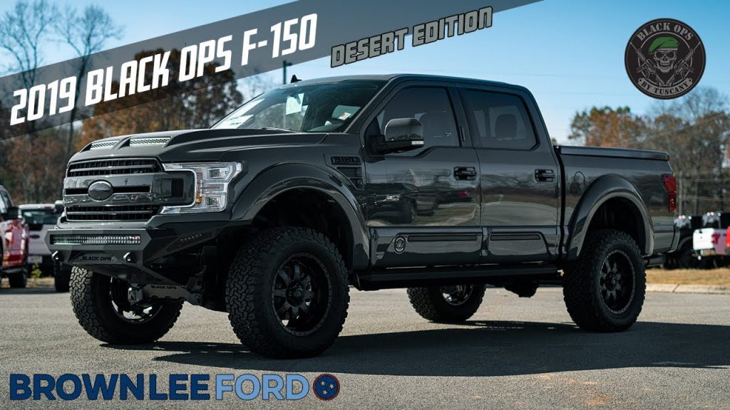 อัพเกรดองค์ประกอบทุกส่วนบน F-150 ให้เป็นสีดำ ผลลัพธ์ออกมาเป็นกระบะที่เท่และดุดันกว่า