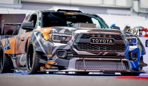 Toyota Tacoma กลายร่างเป็นรถดริฟท์ สุดซี๊ดในรูปร่างที่สุดจัด กำลัง 900 แรงม้า