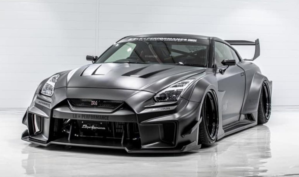 Liberty Walk อัพเกรดให้เจ้าก็อตซิลลาคันนี้ มีรูปลักษณ์ที่ดุดันน่ากลัวยิ่งขึ้น