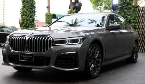 บีเอ็มดับเบิลยู กรุ๊ป ประเทศไทย เผยโฉมยนตรกรรมระดับเรือธงรุ่นล่าสุด BMW ซีรี่ส์ 7 ใหม่