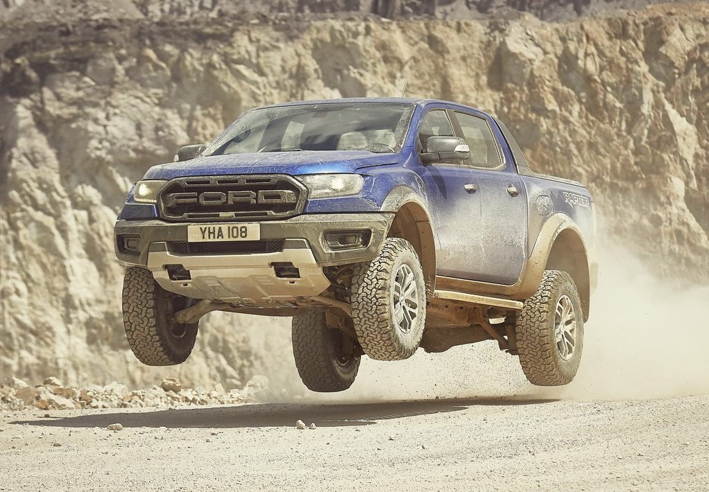 ในที่สุดก็มีข่าวดี สำหรับสาวก Ford Ranger Raptor ที่คาดว่าจะได้อัพเกรดเครื่องยนต์ V8 ใหม่