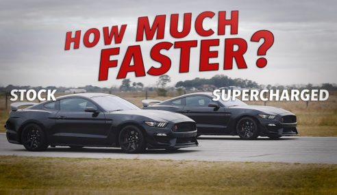 ดูความต่างระหว่าง Mustang GT350R ที่ออกมาจากโรงงาน กับ รุ่นที่อัพเกรดแล้ว