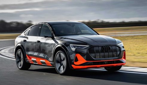 Audi E-Tron S ครอสโอเวอร์ไฟฟ้า เปิดตัวมาพร้อมพลังโหด เหยียบ 500 แรงม้า