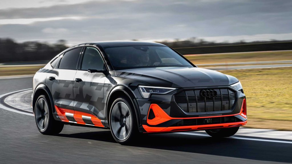 Audi E-Tron S ครอสโอเวอร์ไฟฟ้า เปิดตัวมาพร้อมพลังโหด เหยียบ 500 แรงม้า