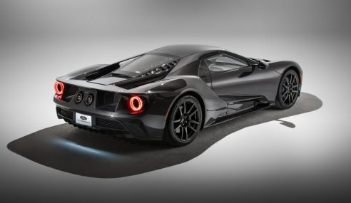 Ford GT 2020 กลับมาพร้อมการอัพเกรด Liquid Carbon กำลังมากขึ้น 660 แรงม้า