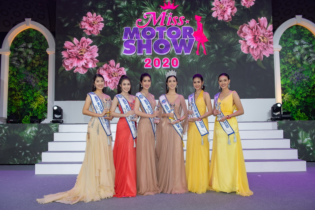 “น้องแพม-สุชานุช ธรรมวงค์” คว้าตำแหน่ง Miss Motor Show 2020
