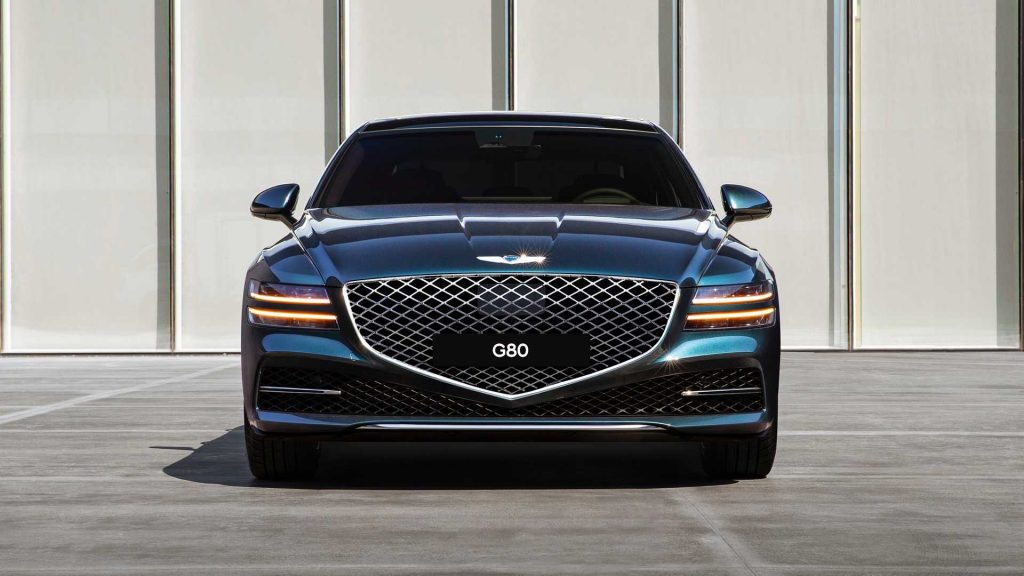 Genesis G80 ซีดานพลังล้นพ่วงเทอร์โบคู่ มาพร้อมสไตล์การออกแบบที่เฉียบคม