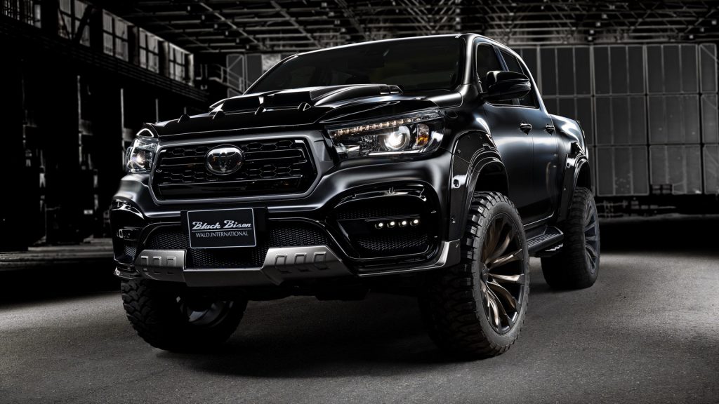 เท่บาดใจ Toyota Hilux แต่งพิเศษ Black Bison Edition เน้นสีดำพรีเมียม