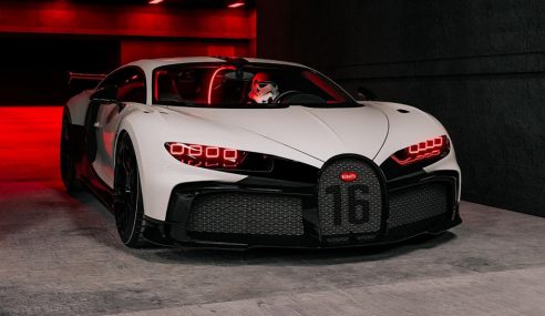 Chiron Pur Sport คันนี้ถูกเนรมิตให้ดุดัน เน้นสีขาวดำตัดแดง และนามว่า Stormtrooper