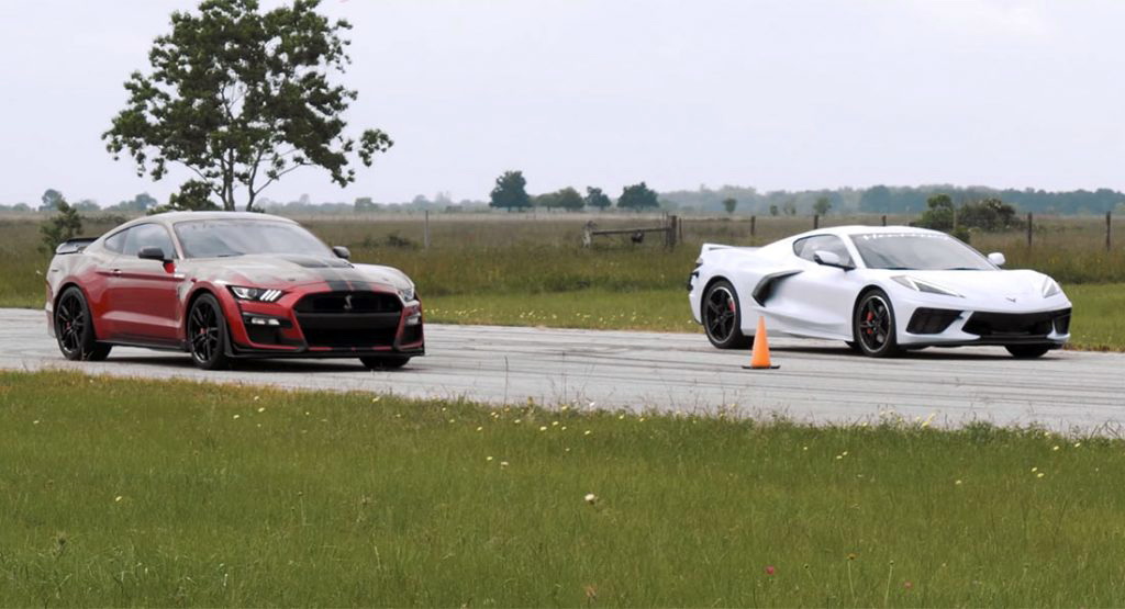 Corvette C8 ปี 2020 จะสู้กับ Mustang Shelby GT500 ได้หรือไม่?