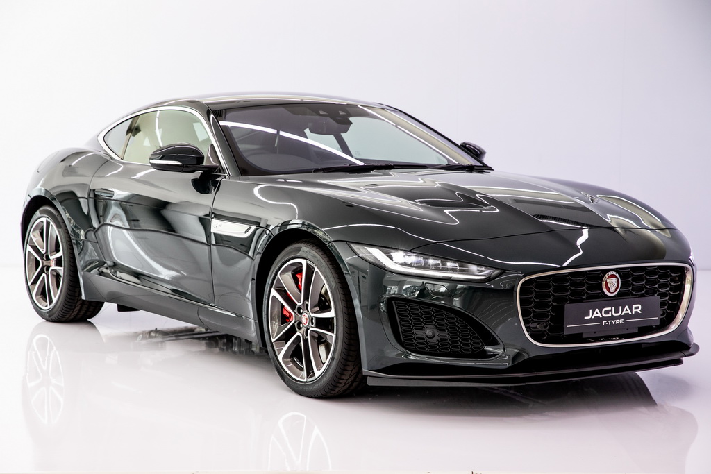 Jaguar F-Type โฉมใหม่ เปิดตัวครั้งแรกในประเทศไทย ราคาเริ่มต้น 6.4 ล้านบาท