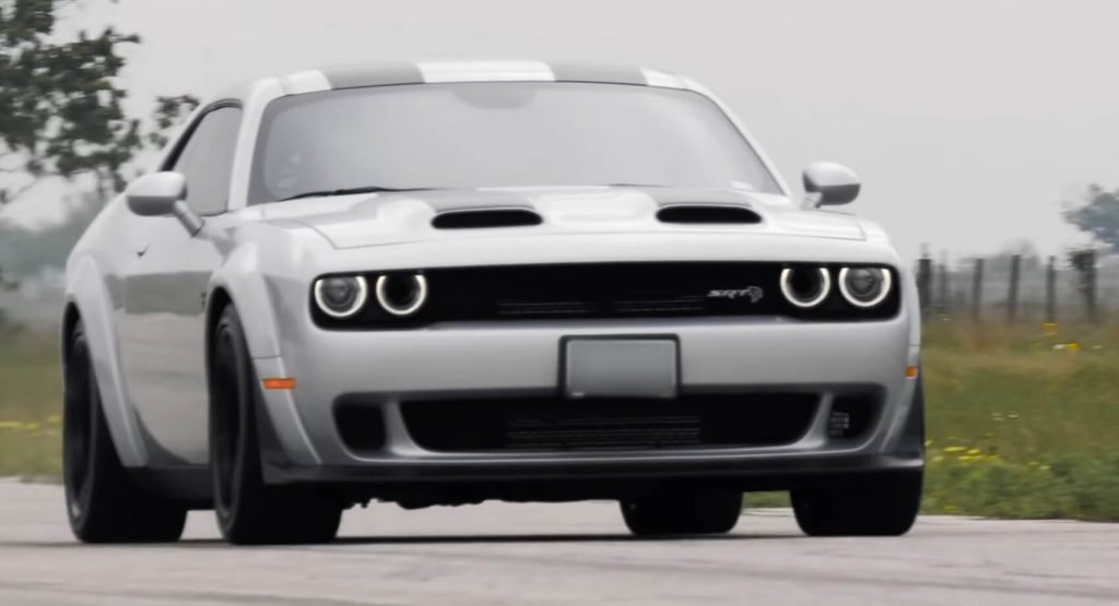 พันแรงม้าบวก ๆ Challenger SRT Hellcat โชว์เสียงคำราม และ ลวดลายอันจัดจ้าน