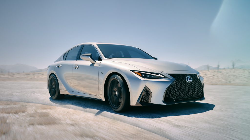 เพิ่มประสบการณ์สปอร์ตขั้นสุด Lexus IS 2021 ปรับปรุงใหม่ ให้โฉบเฉี่ยวจัดจ้านกว่าเดิม