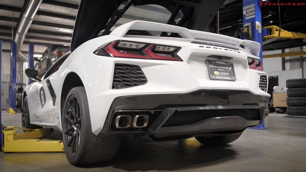 Hennessey เจ้าพ่อรถแต่ง ค้นพบว่าเพียงติดตั้งท่อใหม่บน Corvette C8 ก็ได้กำลังเพิ่มขึ้น 21 แรงม้า